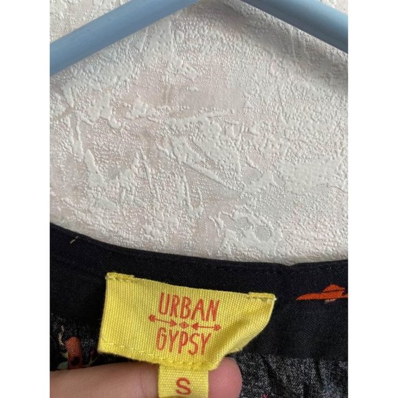 Urban Gypsy women’s small black floral dress - Picture 4 of 7